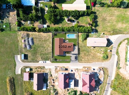 Prodej pozemku pro bydlení, 1 052 m²