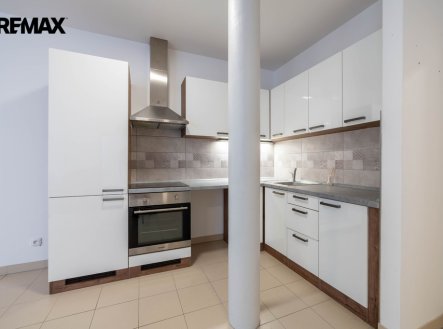 Pronájem bytu, 2+kk, 62 m² obrázek