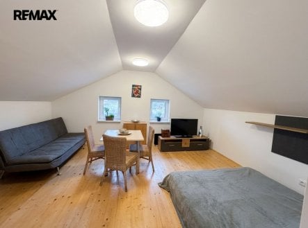 Pronájem domu/vily, 66 m²