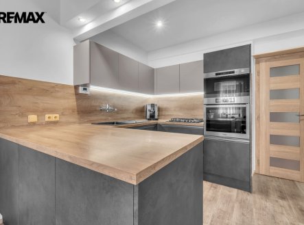 Prodej domu/vily, 570 m²