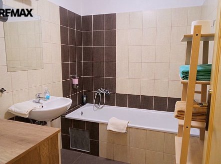 Pronájem bytu, 2+kk, 50 m²