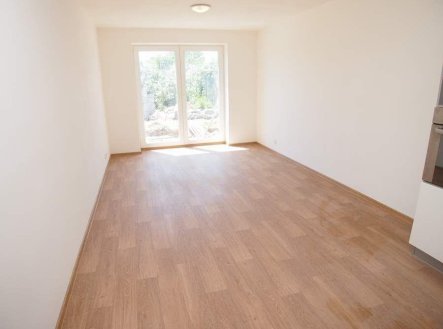 Pronájem bytu, 2+kk, 42 m²