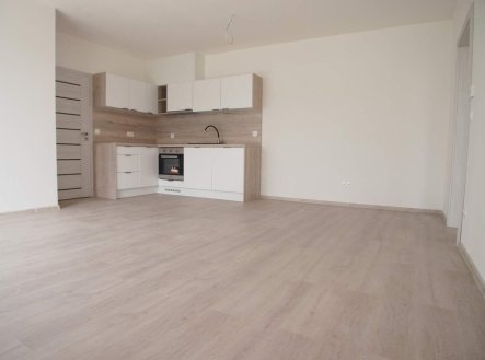 Pronájem bytu, 3+kk, 66 m²
