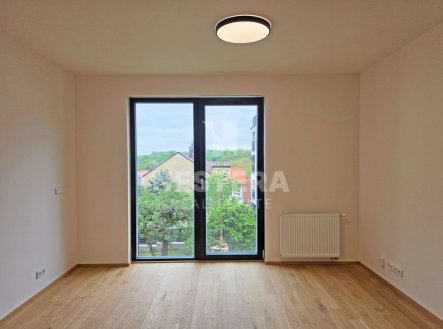 Pronájem bytu, 1+kk, 32 m²