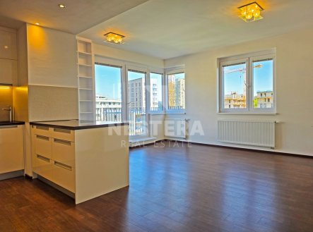 Prodej bytu, 3+kk, 90 m²