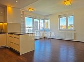 Prodej bytu, 3+kk, 90 m²