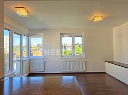 Prodej bytu, 3+kk, 90 m²