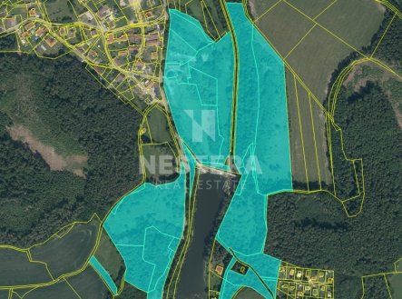 Prodej zemědělského objektu, 112 997 m² obrázek