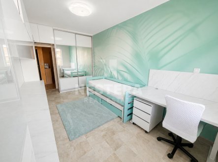 Pronájem bytu, 3+kk, 86 m²