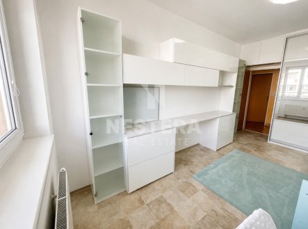 Pronájem bytu, 3+kk, 86 m²