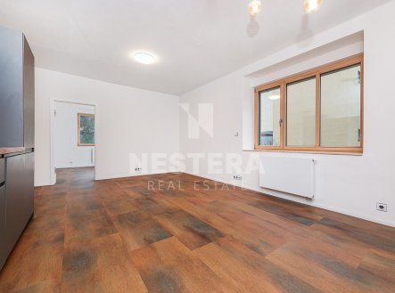 Pronájem bytu, 3+kk, 73 m²