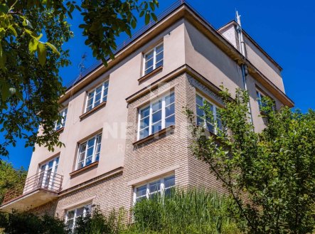 Prodej nájemního domu, 397 m²