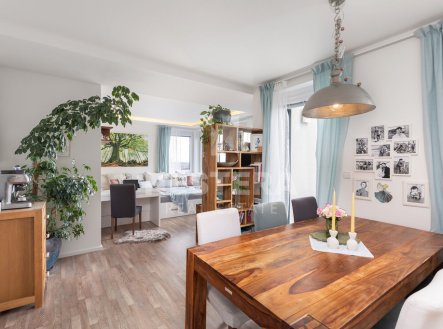Pronájem bytu, 4+kk, 122 m²