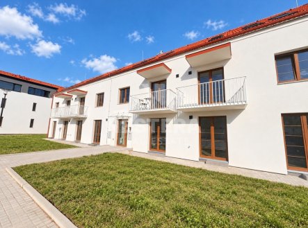 Pronájem bytu, 2+kk, 44 m²