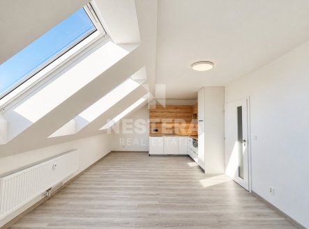 Pronájem bytu, 2+kk, 44 m²