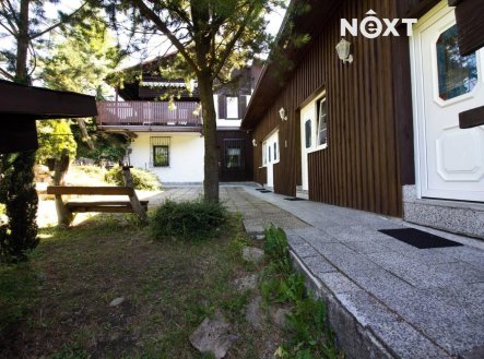 Pronájem komerčního objektu, jiný, 1 439 m²