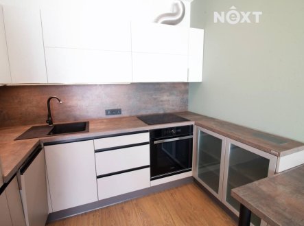 Pronájem bytu, 2+kk, 68 m²