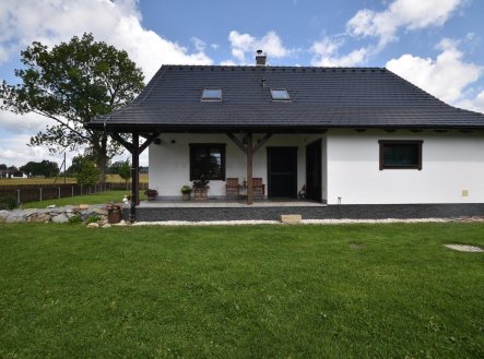Prodej - dům/vila, 181 m²