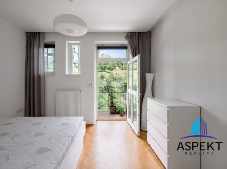 Pronájem bytu, 2+1, 71 m²