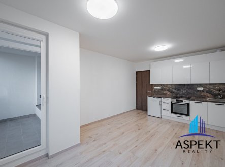 Pronájem bytu, 2+kk, 50 m²