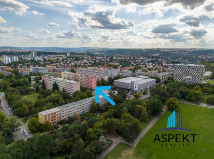Pronájem bytu, 1+kk, 33 m²