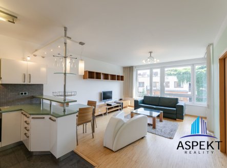 Pronájem bytu, 2+kk, 65 m²