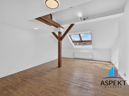 Prodej bytu, 3+kk, 140 m²