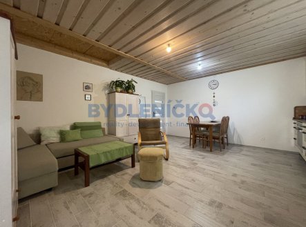 Pronájem bytu, 2+kk, 47 m²