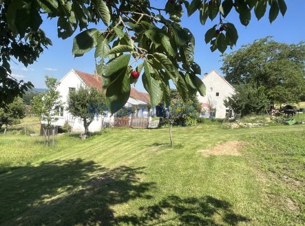 Prodej zemědělského objektu, 2 018 m²