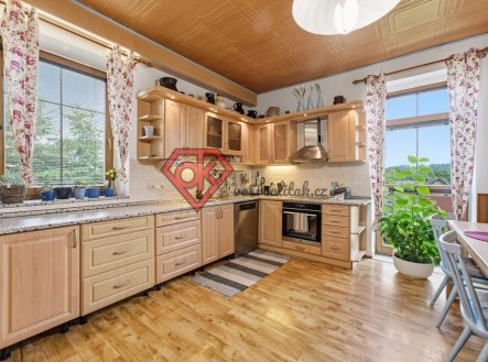Prodej bytu, 3+1, 130 m²