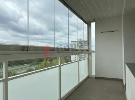 Pronájem bytu, 4+kk, 75 m²