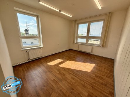 Pronájem kanceláře, 59 m²