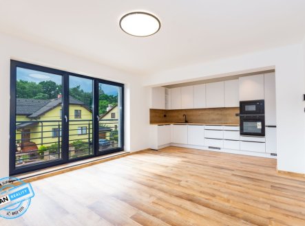 Pronájem bytu, 3+kk, 73 m²