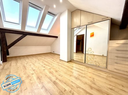 Prodej bytu, 3+kk, 120 m²