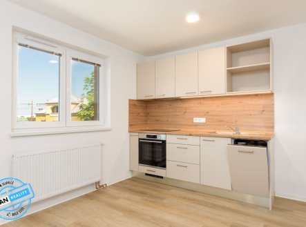 Pronájem bytu, 2+kk, 36 m²