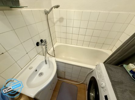 Pronájem bytu, 1+1, 38 m²