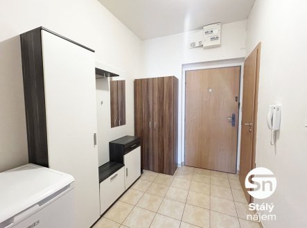 Pronájem bytu, 1+kk, 34 m²