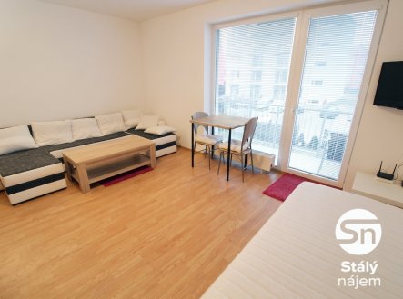 Pronájem bytu, 1+kk, 32 m²