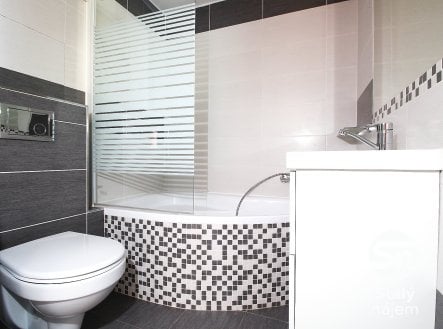 Pronájem bytu, 1+kk, 35 m²