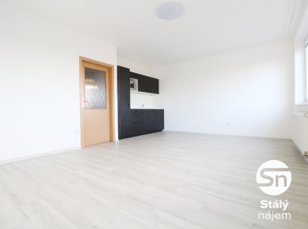 Pronájem bytu, 1+kk, 35 m²
