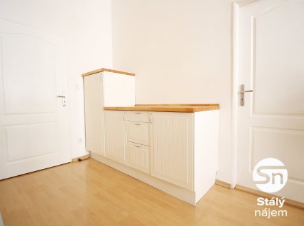 Pronájem bytu, 1+1, 47 m²