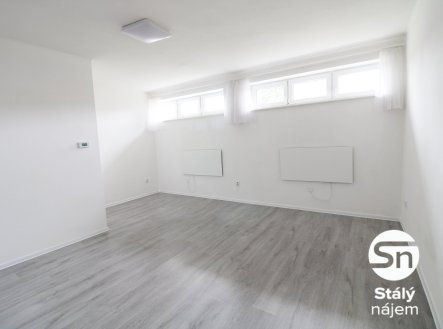 Pronájem bytu, 1+kk, 31 m²