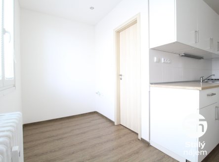 Pronájem bytu, 2+1, 62 m²