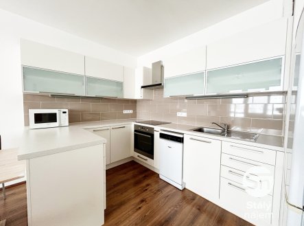 Pronájem bytu, 3+kk, 67 m²