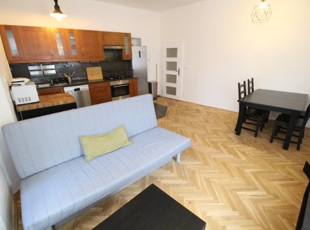 Pronájem bytu, 4+kk, 98 m²