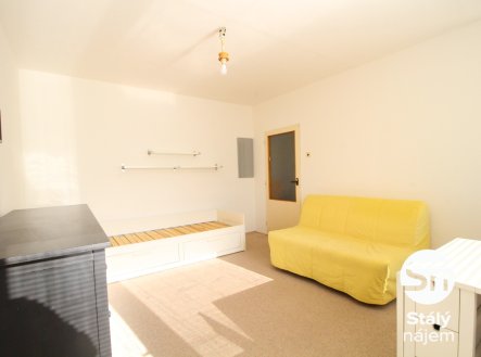 Pronájem bytu, 1+1, 33 m²
