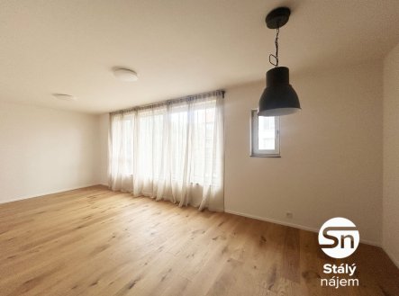 Pronájem bytu, 1+kk, 39 m²