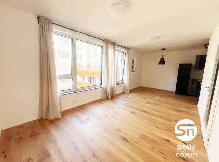 Pronájem bytu, 1+kk, 39 m²