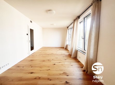 Pronájem bytu, 1+kk, 39 m²