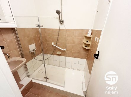 Pronájem bytu, 1+1, 27 m²